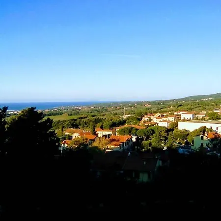 Panoramic And Beautiful House 4km From The Sea. Feriehus *